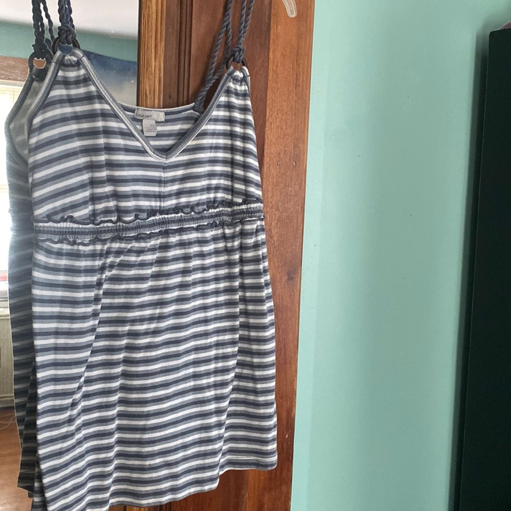 Vintage early '00s Old Navy top.